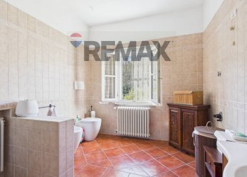 Bagno - Casa indipendente frazione Ronchi
 
92, Mornico Losana - foto 23