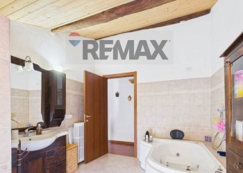 Bagno - Casa indipendente frazione Ronchi
 
92, Mornico Losana - foto 29