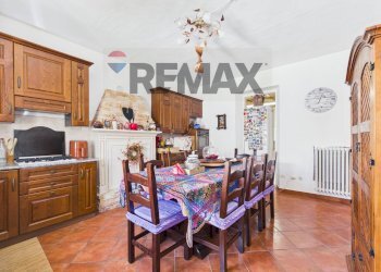 Cucina - Casa indipendente frazione Ronchi
 
92, Mornico Losana - foto 38