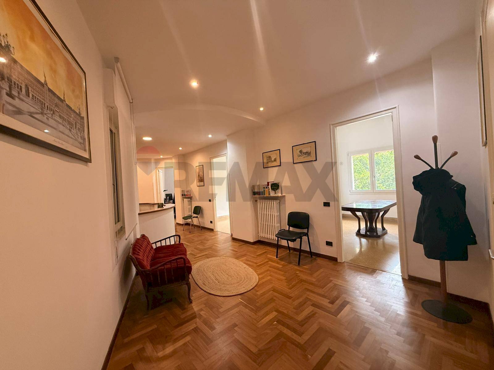 Soggiorno - Apartment Via Massimo D'azeglio
 
27/b, Palermo - photo 1
