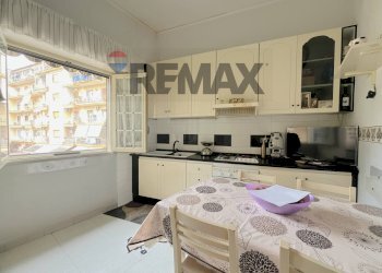 Cucina - Trilocale Via Regina Margherita
 
72, Napoli - foto 10