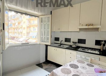 Cucina - Trilocale Via Regina Margherita
 
72, Napoli - foto 12