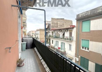 Balcone - Trilocale Via Regina Margherita
 
72, Napoli - foto 15