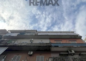 Edificio all\'aperto - Trilocale Via Regina Margherita
 
72, Napoli - foto 27