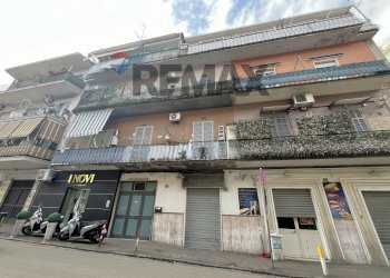 Edificio all\'aperto - Trilocale Via Regina Margherita
 
72, Napoli - foto 28