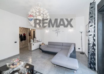 Soggiorno - Quadrilocale Via Napoli
 
37, Misterbianco - foto 2