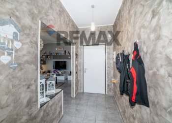 Hall / corridoio - Quadrilocale Via Napoli
 
37, Misterbianco - foto 3