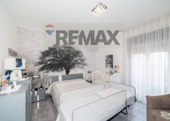 Camera / camera da letto - Quadrilocale Via Napoli
 
37, Misterbianco - foto 5