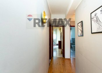 Hall / corridoio - Apartment viale nitta
 
14, Catania - photo 23