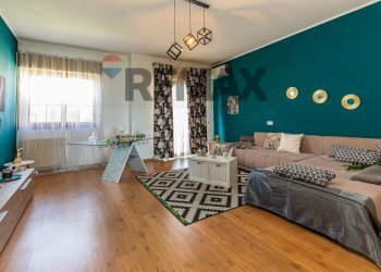 Soggiorno - Apartment viale nitta
 
14, Catania - photo 42