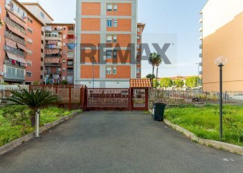 Edificio all\'aperto - Apartment viale nitta
 
14, Catania - photo 62