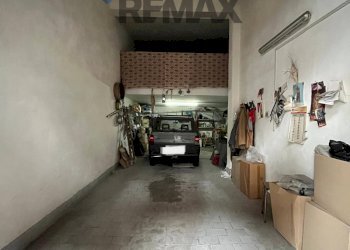 Parcheggio - Appartamento Via Umberto I
 
289, Militello in Val di Catania - foto 4