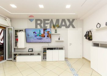 Soggiorno - Three-room apartment Salvatore Carnevale
 
35, Belpasso - photo 10