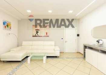 Soggiorno - Three-room apartment Salvatore Carnevale
 
35, Belpasso - photo 11