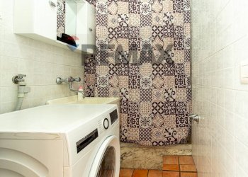 Lavanderia - Three-room apartment Salvatore Carnevale
 
35, Belpasso - photo 36