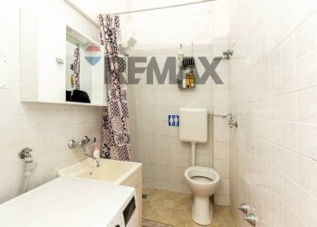 Bagno - Three-room apartment Salvatore Carnevale
 
35, Belpasso - photo 37