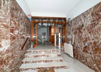 Ricezione / Lobby - Apartment Via Ardizzone Gioeni
 
6, Catania - photo 3