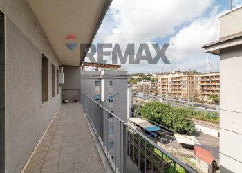 Balcone - Apartment Via Ardizzone Gioeni
 
6, Catania - photo 15