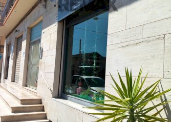 Edificio all\'aperto - Shop via marconi
 
2, Belpasso - photo 18