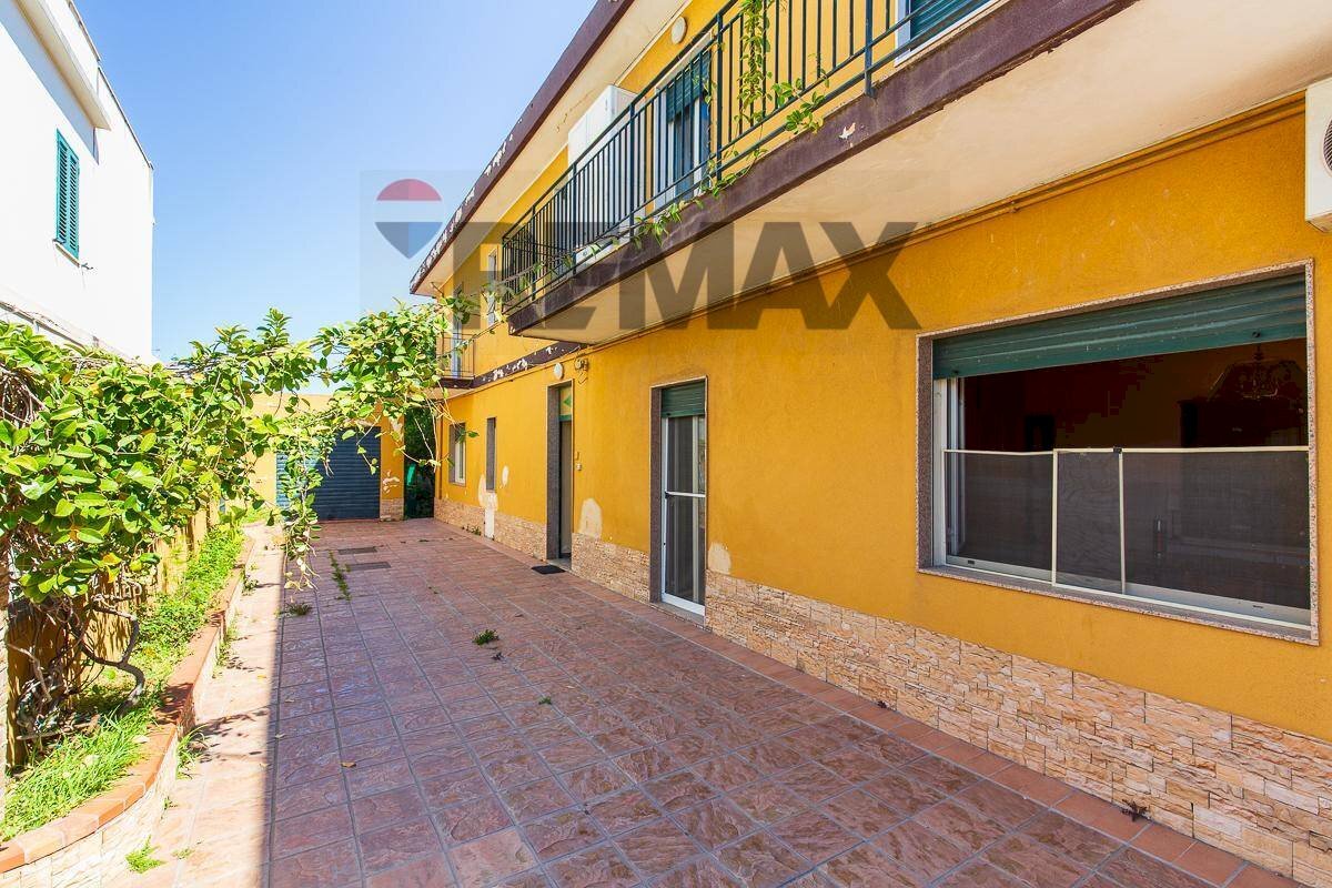 Terrazza - Casa indipendente Via S. Antonio
 
65, Villafranca Tirrena - foto 1