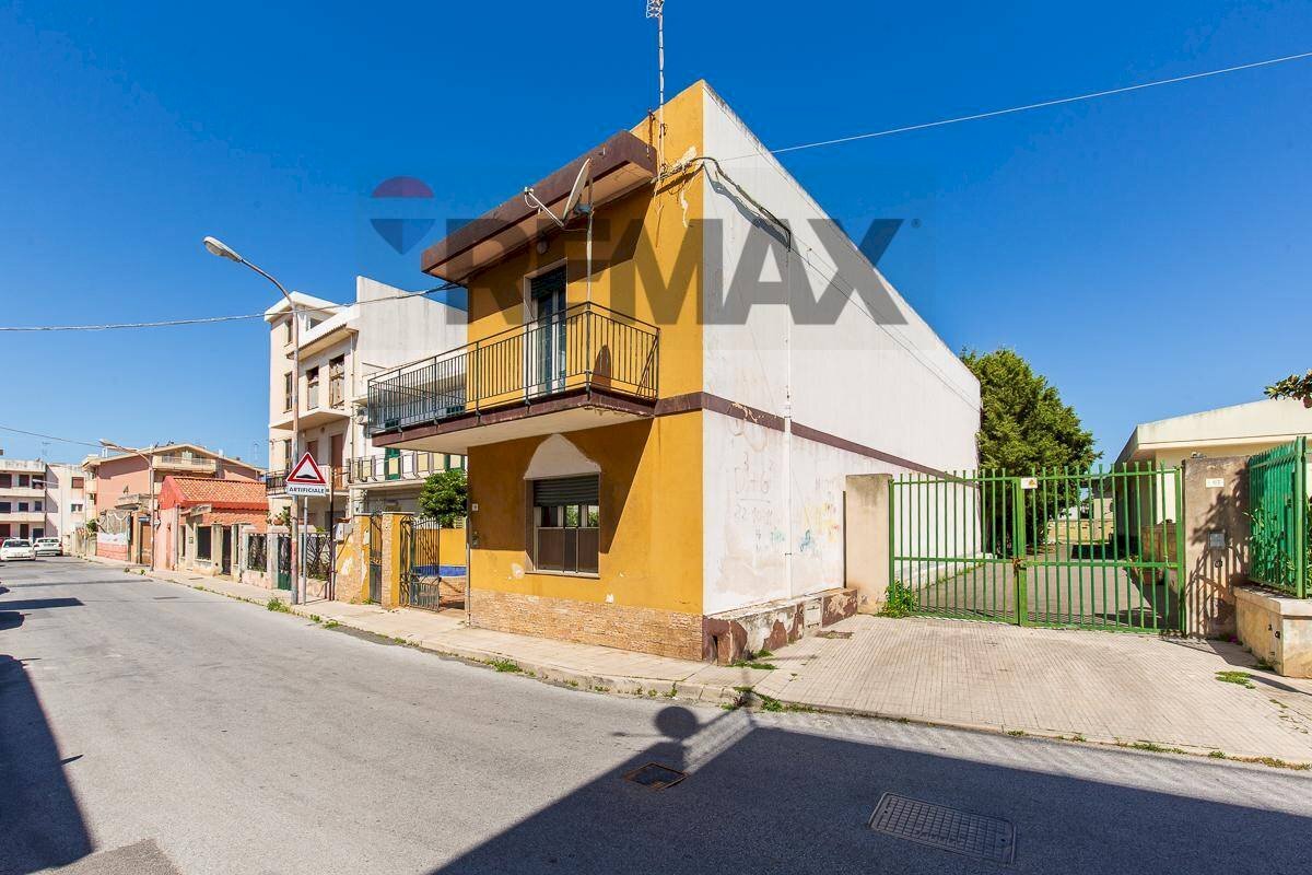 Casa all\'aperto - Casa indipendente Via S. Antonio
65, Villafranca Tirrena - foto 2