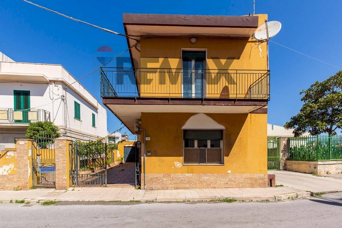 Casa all\'aperto - Casa indipendente Via S. Antonio
65, Villafranca Tirrena - foto 3