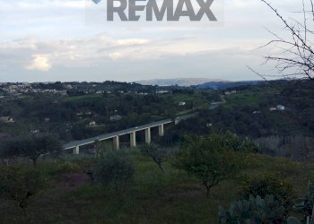 Edificio all\'aperto - Villa Contrada Piano Marino
 
snc, Piazza Armerina - foto 17