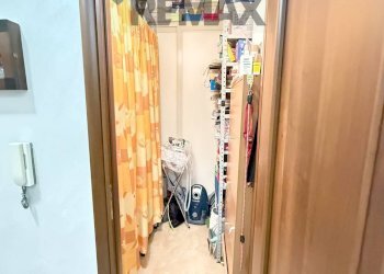 Hall / corridoio - Three-room apartment Via Giosuè Carducci
 
21, Piazza Armerina - photo 23