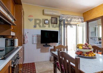 Cucina - Three-room apartment Via Giosuè Carducci
 
21, Piazza Armerina - photo 32