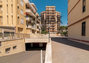 Edificio all\'aperto - Apartment Via Vitaliano Brancati
 
20, Catania - photo 30