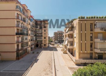 Edificio all\'aperto - Apartment Via Vitaliano Brancati
 
20, Catania - photo 32