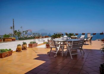 Terrazza - Villa Contrada Agnone Baia del Riccio
 
snc, Augusta - foto 2