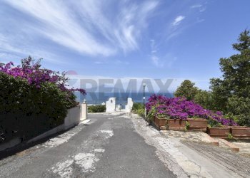 Casa all\'aperto - Villa Contrada Agnone Baia del Riccio
 
snc, Augusta - foto 22