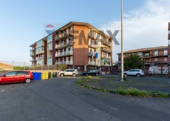 Edificio all\'aperto - Quadrilocale Via Cassiopea
 
30, Catania - foto 1