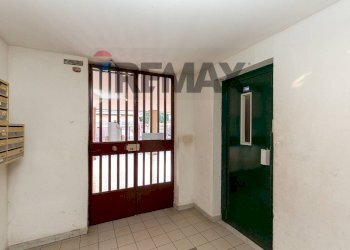 Ricezione / Lobby - Quadrilocale Via Cassiopea
 
30, Catania - foto 3