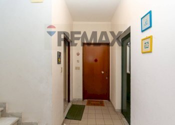 Hall / corridoio - Quadrilocale Via Cassiopea
 
30, Catania - foto 4