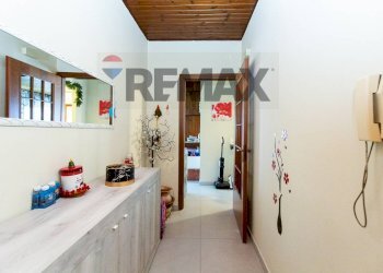 Hall / corridoio - Quadrilocale Via Cassiopea
 
30, Catania - foto 5