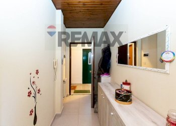 Hall / corridoio - Quadrilocale Via Cassiopea
 
30, Catania - foto 6