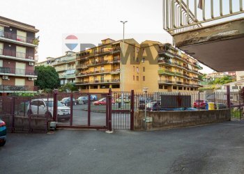 Edificio all\'aperto - Quadrilocale Via Cassiopea
 
30, Catania - foto 25