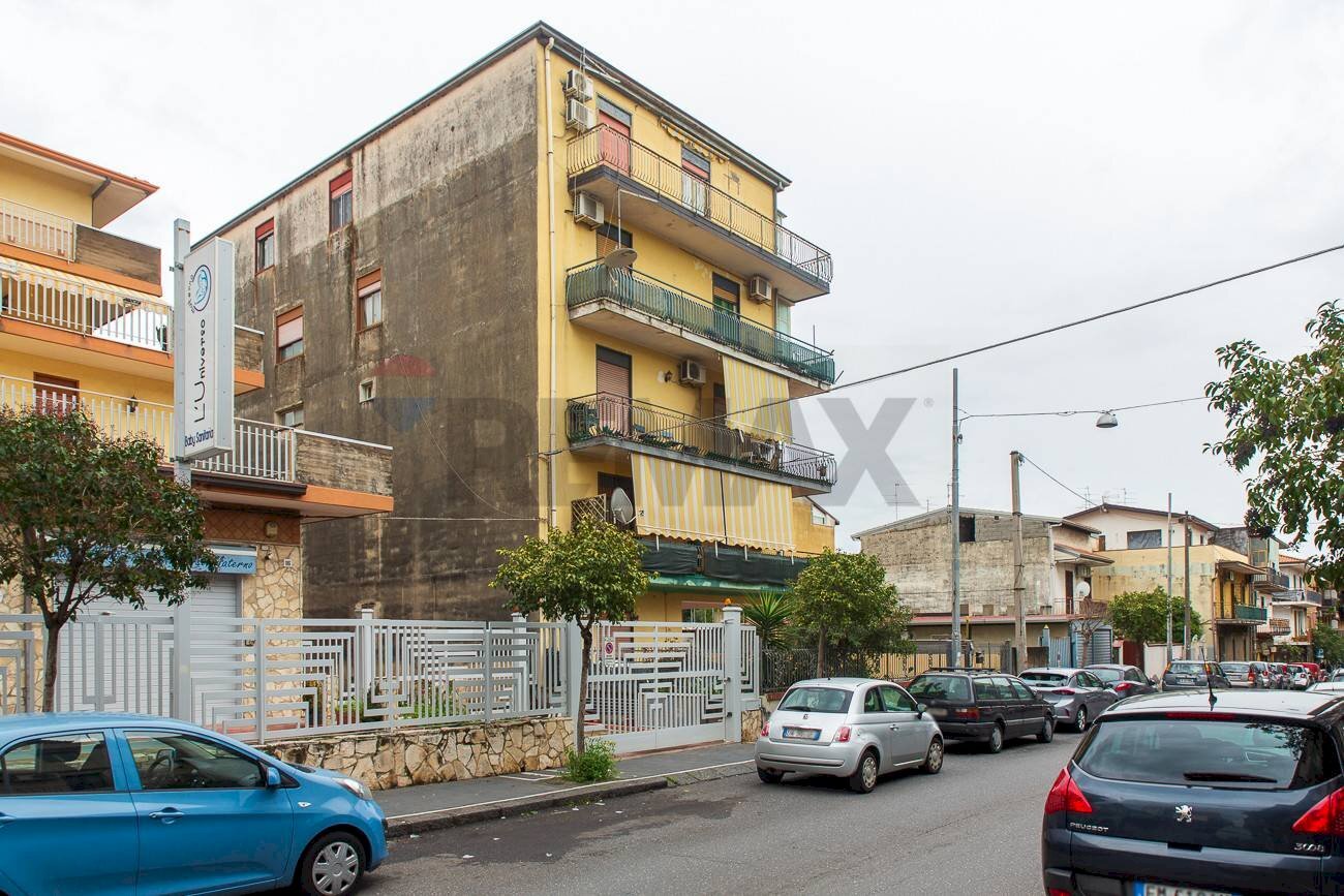 Edificio all\'aperto - Appartamento Via Lenin
 
184, Misterbianco - foto 1