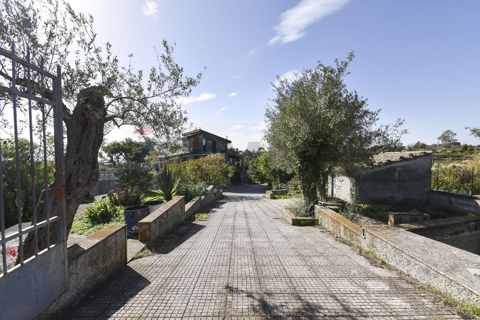 Non correlato - Villa Via Croce Del Sud
 
2, Catania - foto 2