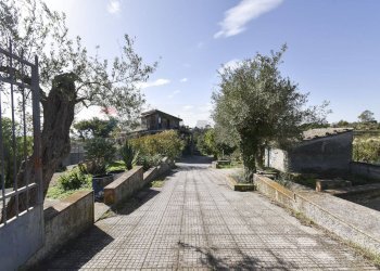Non correlato - Villa Via Croce Del Sud
 
2, Catania - foto 2