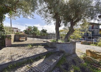 Giardino - Villa Via Croce Del Sud
 
2, Catania - foto 21