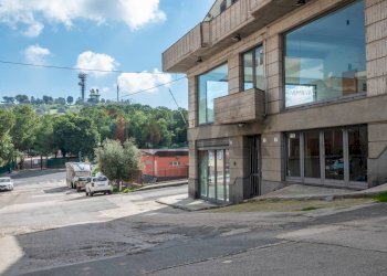 Edificio all\'aperto - Independent house Via Ugo Foscolo
 
18, Ramacca - photo 3