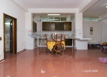 Sala da pranzo - Villa Via delle Campanelle
 
23, Mascalucia - foto 25