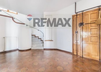 Stanza vuota - Appartamento Via Casale Lungo
 
9/B, Palestrina - foto 5