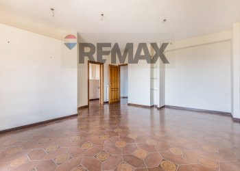 Stanza vuota - Appartamento Via Casale Lungo
 
9/B, Palestrina - foto 14