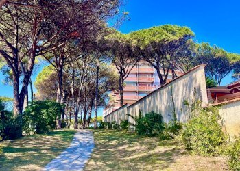 Edificio - Appartamento Via di Terracina
 
144, San Felice Circeo - foto 3