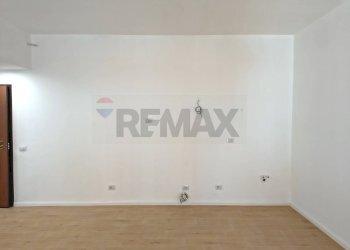 Stanza vuota - Bilocale viale campania
 
56, Monza - foto 4