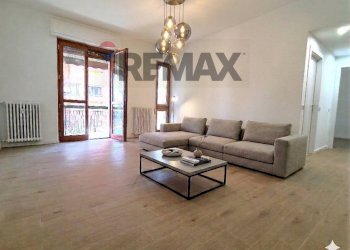 Soggiorno - Bilocale viale campania
 
56, Monza - foto 7